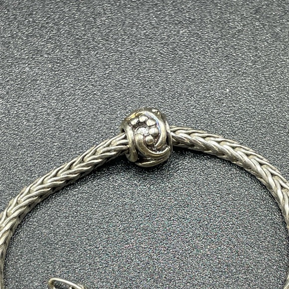 Elegant Sterling Silver Trollbeads Round Geometric Design - Picture 2 of 2